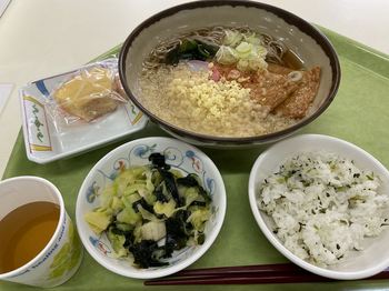 0411二日目お昼の麺.jpg